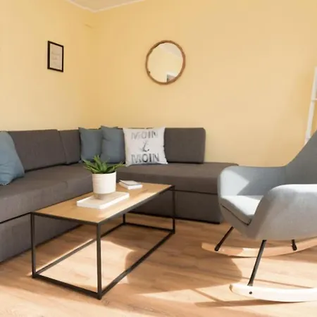 Apartment Captains Quarters 2 In *