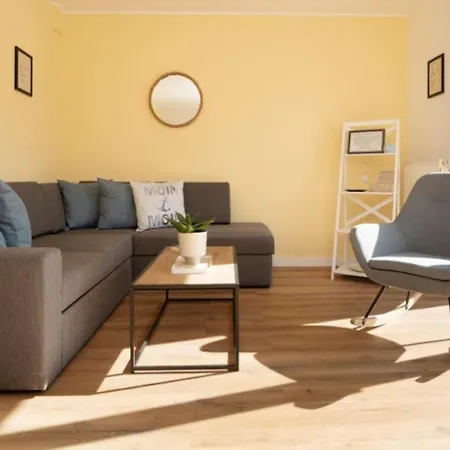 Captains Quarters 2 In *
