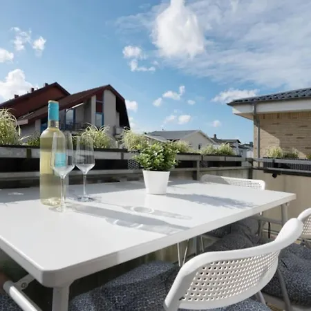 Captains Quarters 2 In * Dahme (Schleswig-Holstein)