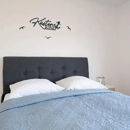 Apartment Captains Quarters 2 In