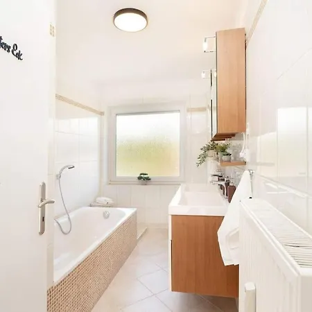 Captains Quarters 2 In Apartment Dahme (Schleswig-Holstein)