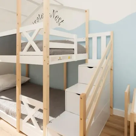 Captains Quarters 2 In
